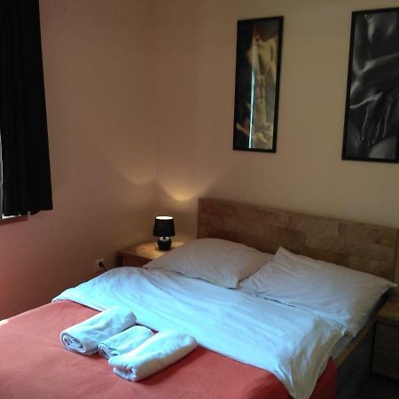 Akt Studio Apartment City Centre Krakow Ngoại thất bức ảnh