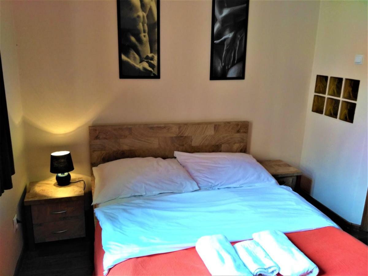 Akt Studio Apartment City Centre Krakow Ngoại thất bức ảnh
